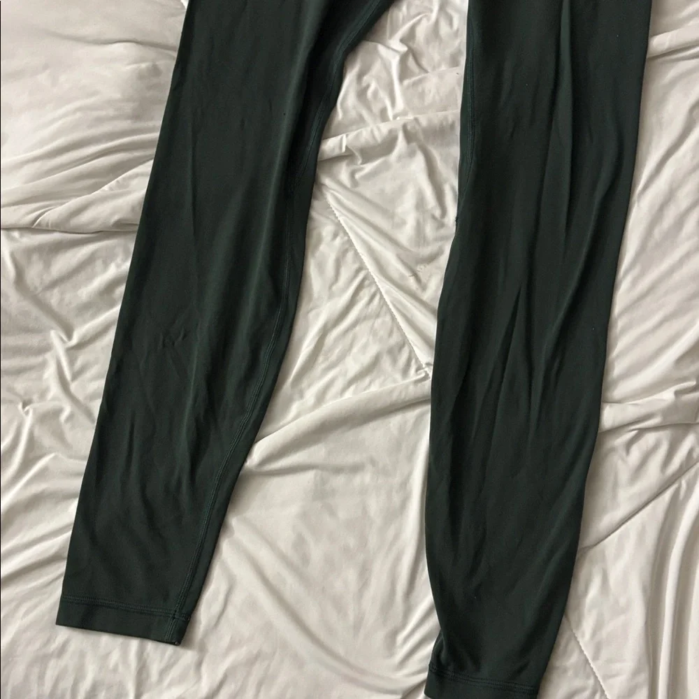 lululemon athletica rainforest green align 28” - Picture 6 of 8